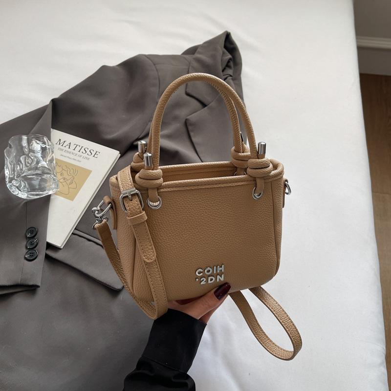 New Foreign Trade Dopamine Fresh and Fashionable Portable Bucket Bag Light Luxury Shoulder Messenger Bag Female Versatile