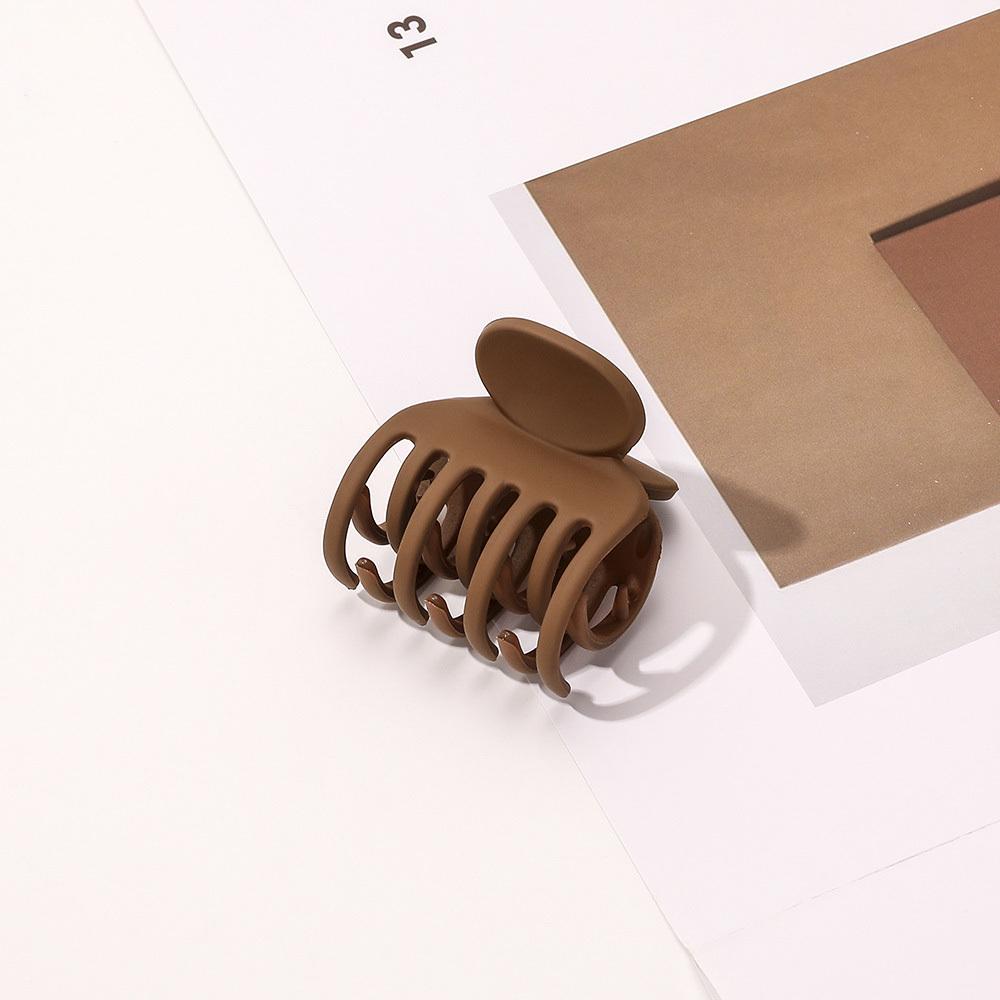 7Designs Giant Flower Cross Acrylic Hair Claw Clips for Women Accessories Jewelry Korean Jelly Large Resin Crab Clamp Headwear
