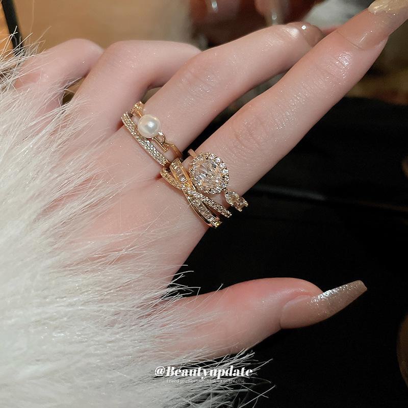 Gold Electroplated Zircon Ring - Elegant Light Luxury Jewelry for Women