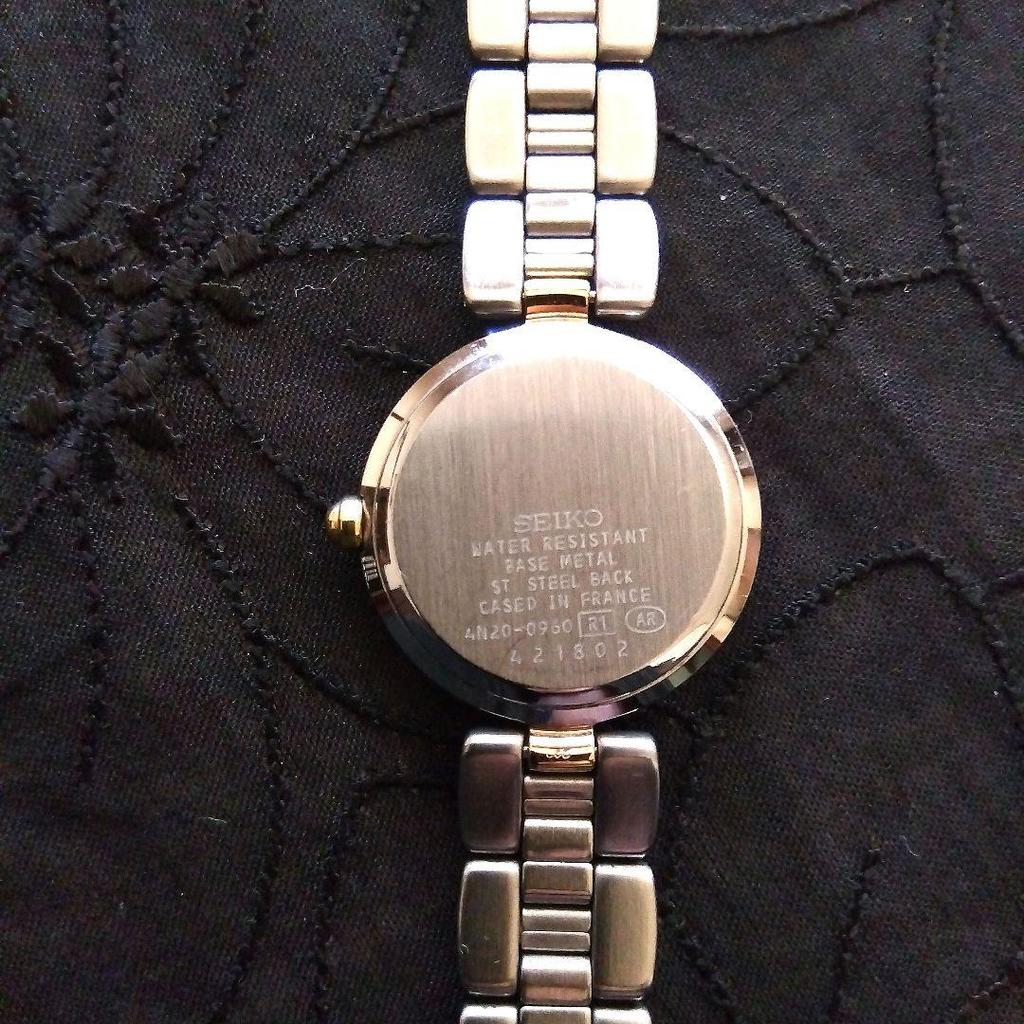 [USED] SEIKO LUCENT Wristwatch (Quartz) White/Gold