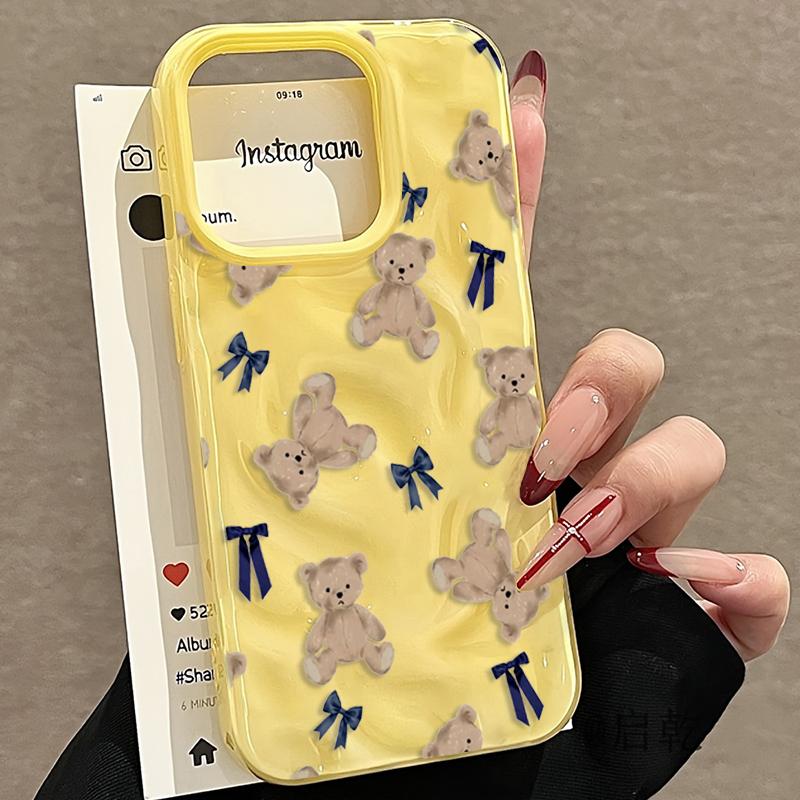 Adorable Cute Bear Pattern Folds Texture Phone Case For iPhone 17 16 15 Pro Max 14 Plus 13 12 11 16E 17 Air With Blue Bows Cover