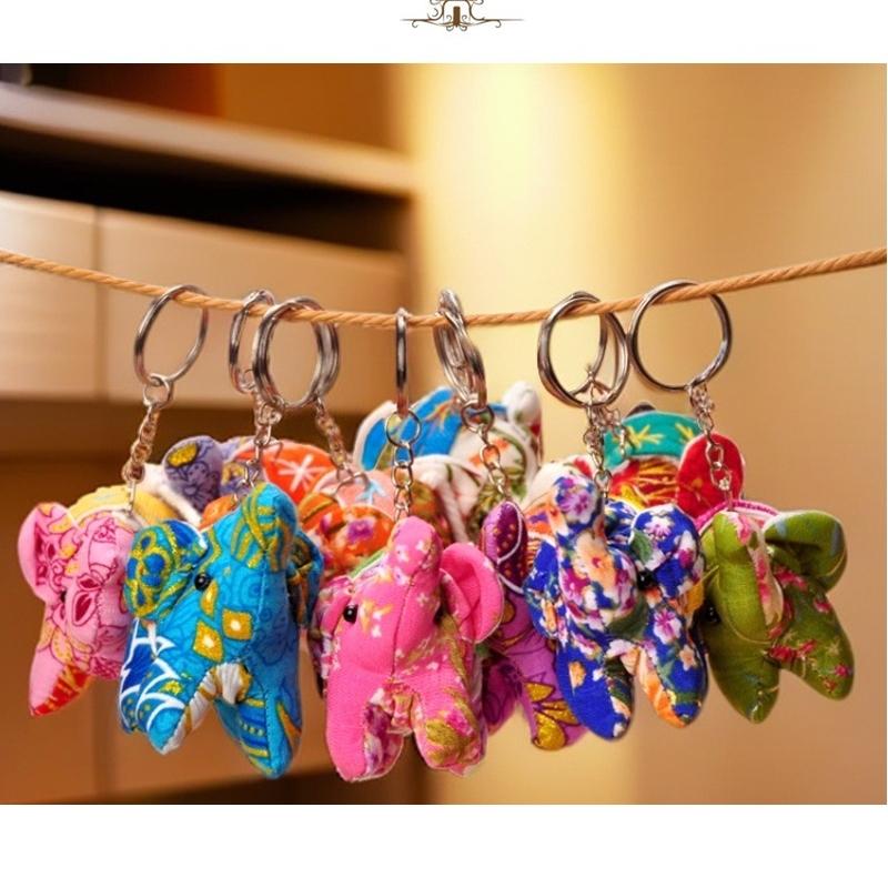 1Pcs Home/Office Hanging Key Chain Thailand National Cloth Stylish Elephant Bag Pendant Wind Chimes Ornaments Diy Decoration