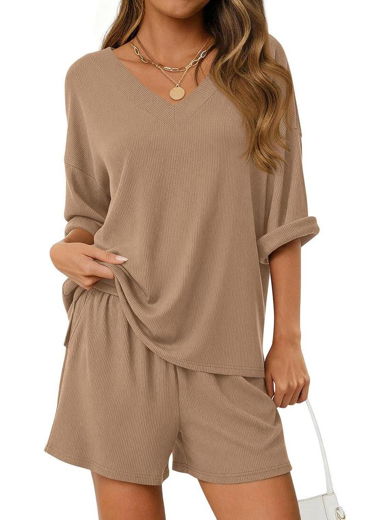 European Women's Loose V-Neck Two-Piece Set: Short-Sleeve Top and Shorts, Casual.
