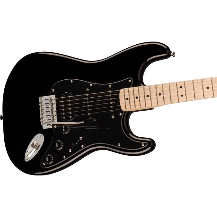 Squier Sonic Stratocaster HSS, Maple Fingerboard, Black Pickguard, Black with Soft Case