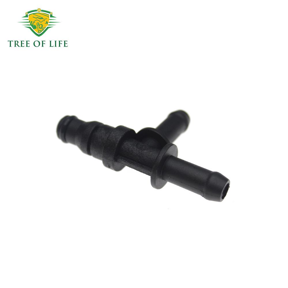 Mercedes-Benz Expansion Tank Hose Connector A212 501 39 25