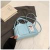 Retro handbag women's spring and summer new niche fashion versatile messenger pillow bag