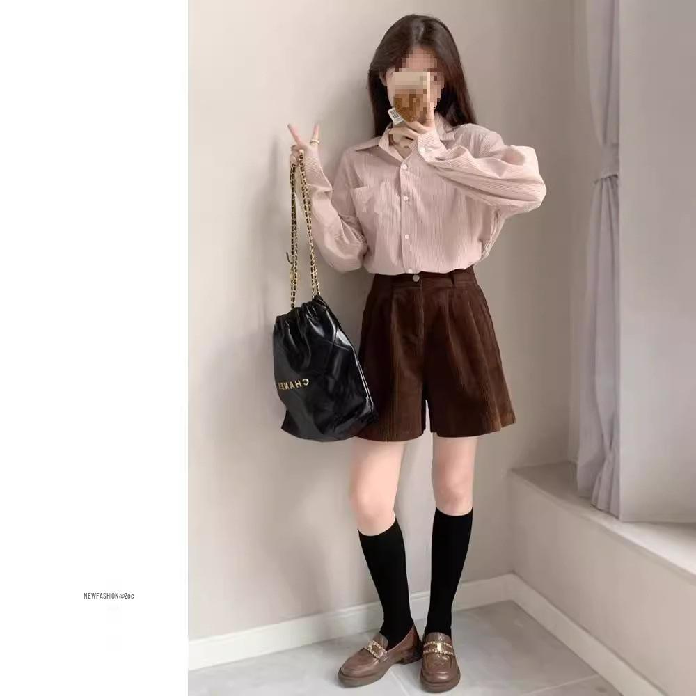 

Women s High Waist Loose Corduroy Shorts: Korean Style, Versatile Autumn Wear L абрикосовий