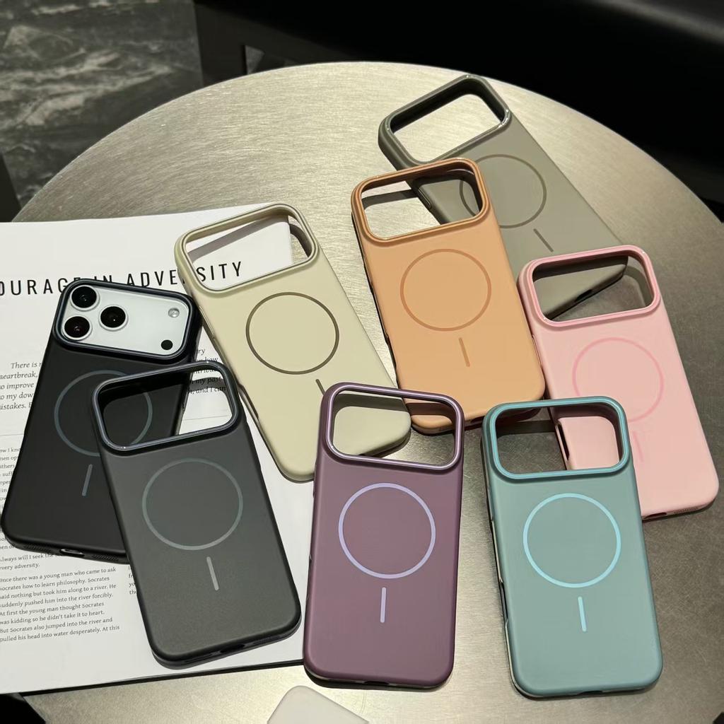 iPhone 17 skin-sensitive magnetic mobile phone case is suitable for Apple 16 protective case 15promax anti-drop all-inclusive 14.