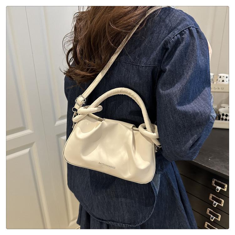 Chic Minimalist Pleated Faux Leather Shoulder Bag, Women's Small Crossbody Handbag with Magnetic Snap Closure, Trendy Daily Commute Tote