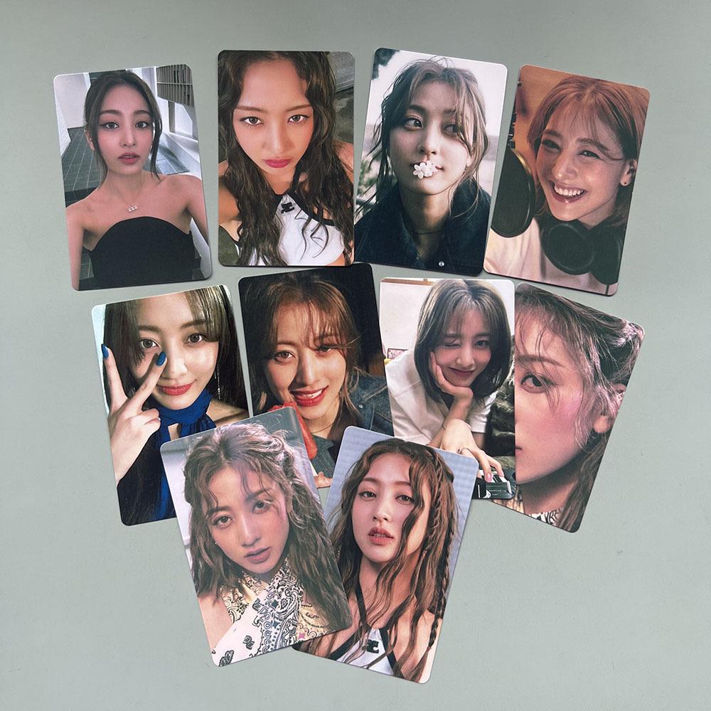 TWICE Jihyo Solo Album Merchandise: Random Photocard and Postcard Set 0