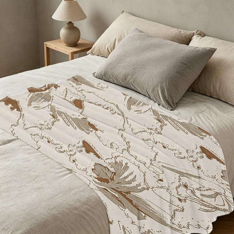 Plush Floral Flannel Blanket No-Shed Soft Warm Throw for Single Bedroom, Cozy Skin-Friendly Home Blanket for Christmas & Halloween Decoration