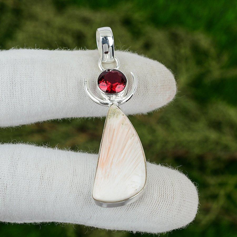 

925 Silver Trillion Scolecite Stone Mozambique Garnet Art Deco Pendant Jewelry