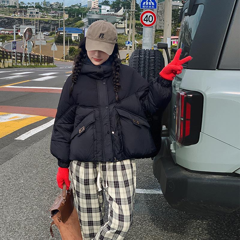 New Style Women's Winter Short Korean Style Loose Coat with Western Design Thickened Cotton Coat and Jacket