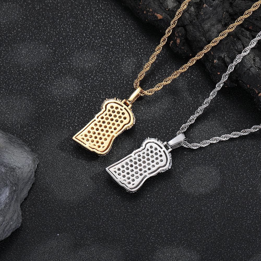 Avatar Pendant, European and American Hip Hop Copper Inlaid Zircon Personalized Men's Necklace, Human Face Avatar Pendant Chain.