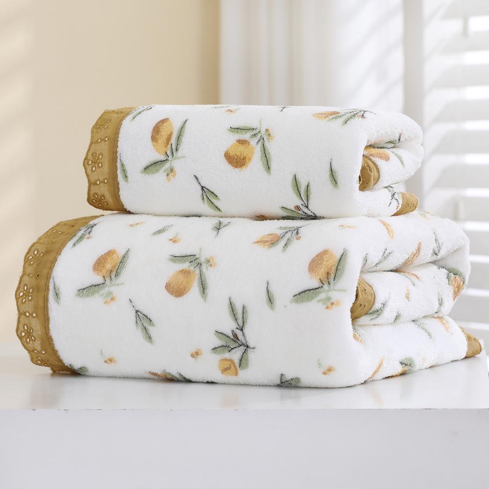 Floral Coral Fleece Bath Towel Set - Thick, Soft, and Super Absorbent with Lace Detailing