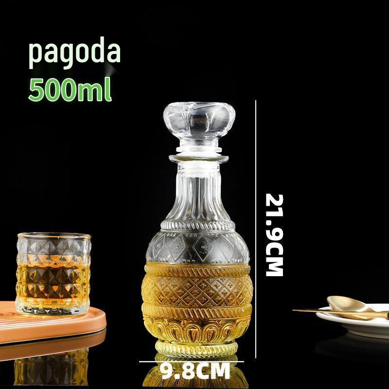 European Crystal XO Glass Decanter: Transparent Whiskey and Wine Bottle