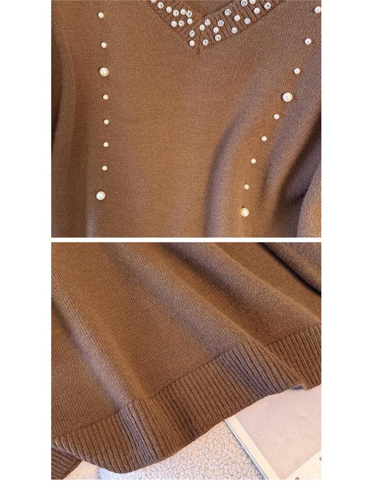 Plus Size Women's Winter Rhinestone V-neck Sweater: Stylish Layered Outerwear for 130-350 Jin