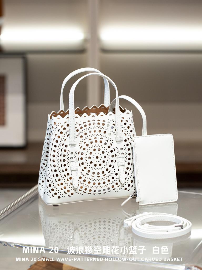 2025 New Arrival Small Cowhide Medium-sized Single Leather Strap Cross-body Bag With Adjustable Shoulder Strap Womens Bag