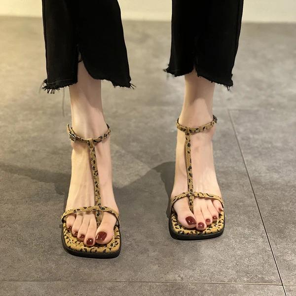 Fashion High Heel Sandal For Women Med Suit Female Beige Summer Shoes Cross-shoes High-heeled Medium Black Block Girls 2024 Fashion New