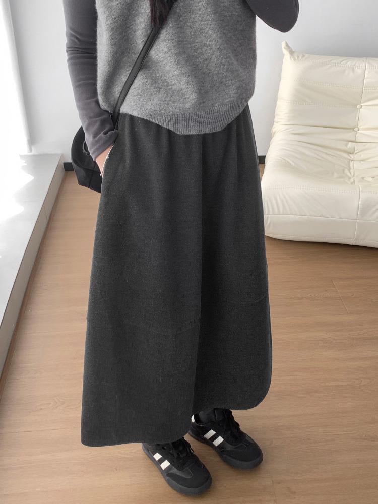 Women's Woolen Patchwork A-line High-waisted Skirt - Autumn/Winter, Slimming, Versatile, Mid-length Drape Design