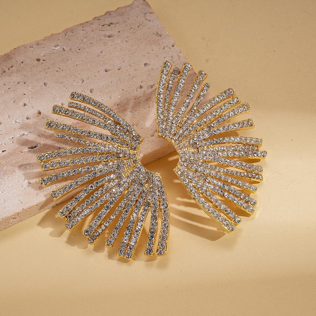 European and American light luxury style diamond-encrusted geometric fan-shaped silver needle personalized unique earrings niche earrings