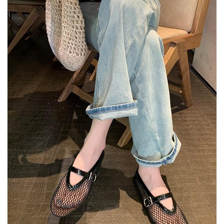 Wersja ze skóry owczej~ Skórzane ażurowe sandały damskie zapinane na jeden pasek z okrągłym noskiem na płaskiej podeszwie z płytkim wycięciem Mary Jane pojedyncze buty