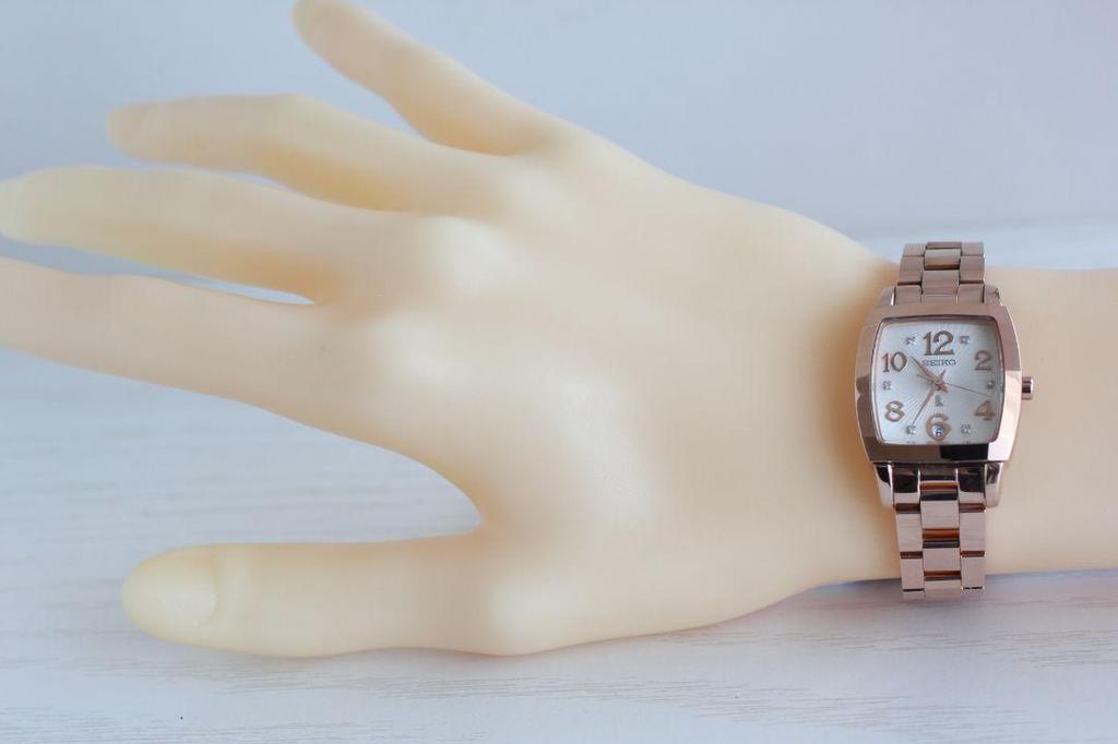 [USED] Working Seiko Lukia Watch 7N82-OEXO