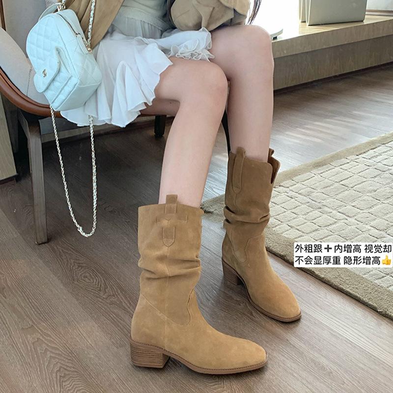Women's Boots  Autumn/Winter New Korean Round Head V-Mouth Look Thin Pile Short Boots