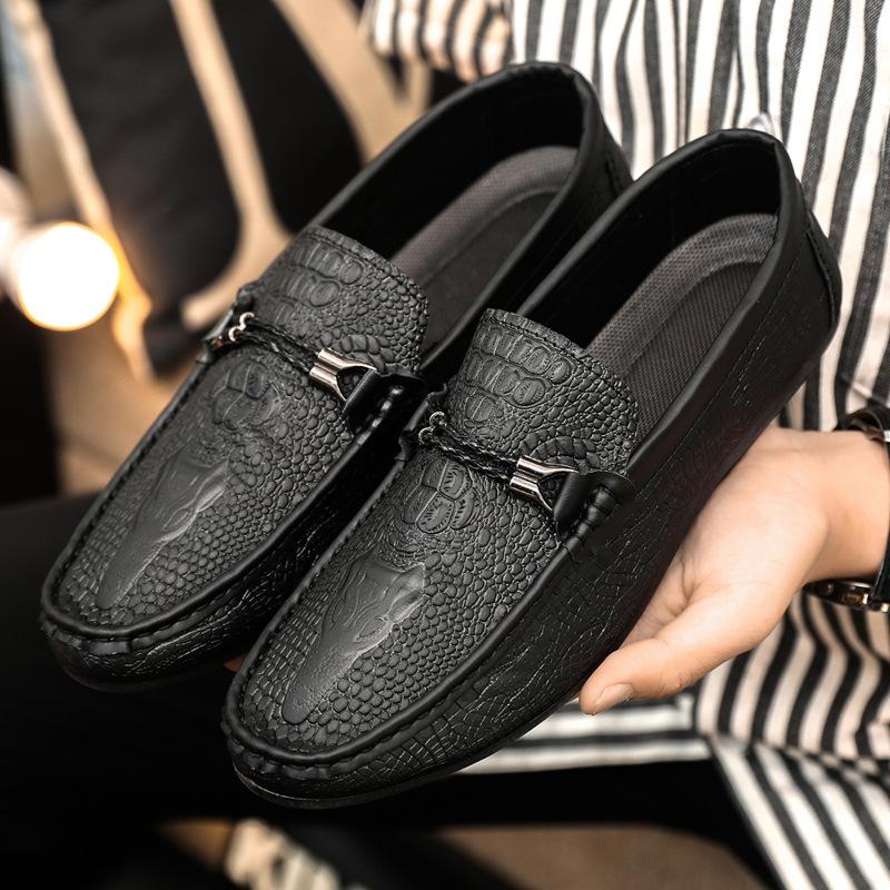 

Весняно-літні чоловічі туфлі низькі дуду туфлі універсальні повсякденні туфлі дихаючі шкіряні туфлі чорні робочі туфлі на один педаль 46