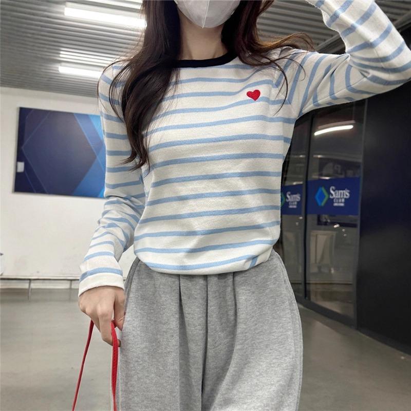 Design Sense Love Embroidery Contrast Color Crew Neck Long Sleeve Sweater Women's Spring, Autumn and Winter Interior Striped Knitted Bottom Shirt