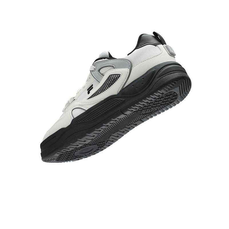Fila Fusion Bank II Comfortable Versatile Durable Low-Top Skate Shoes Women Sneaker Black White T12W422304ASG