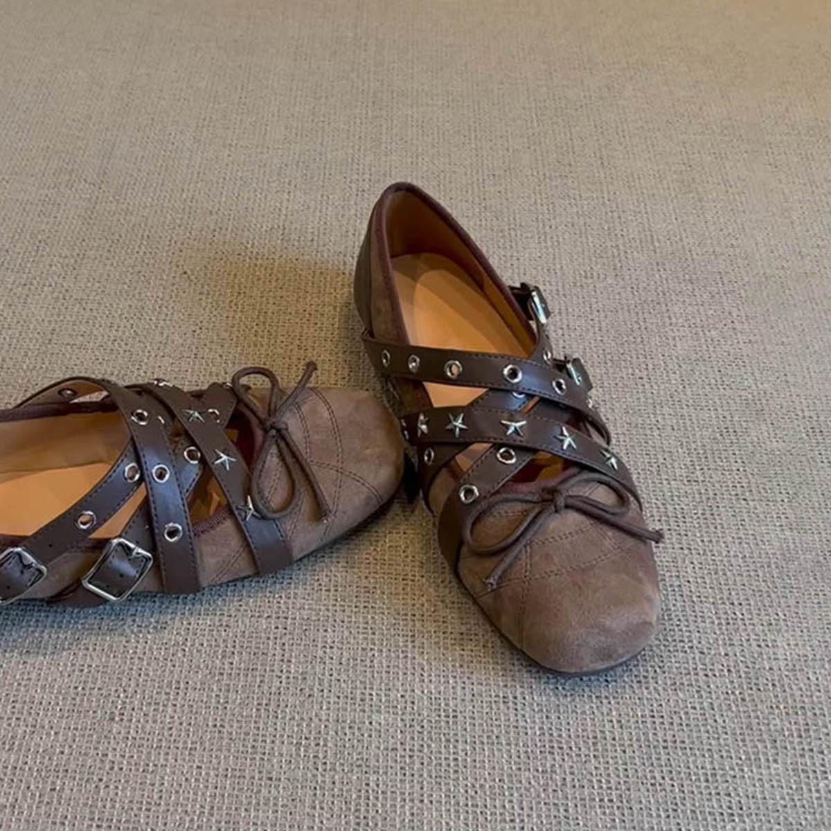 

Версия из мягкой кожи~ Мэри Джейн с крестообразным матовым кожаным бантом, женские ретро спортивные балетки на плоской подошве, одинарная обувь 40 коричневый