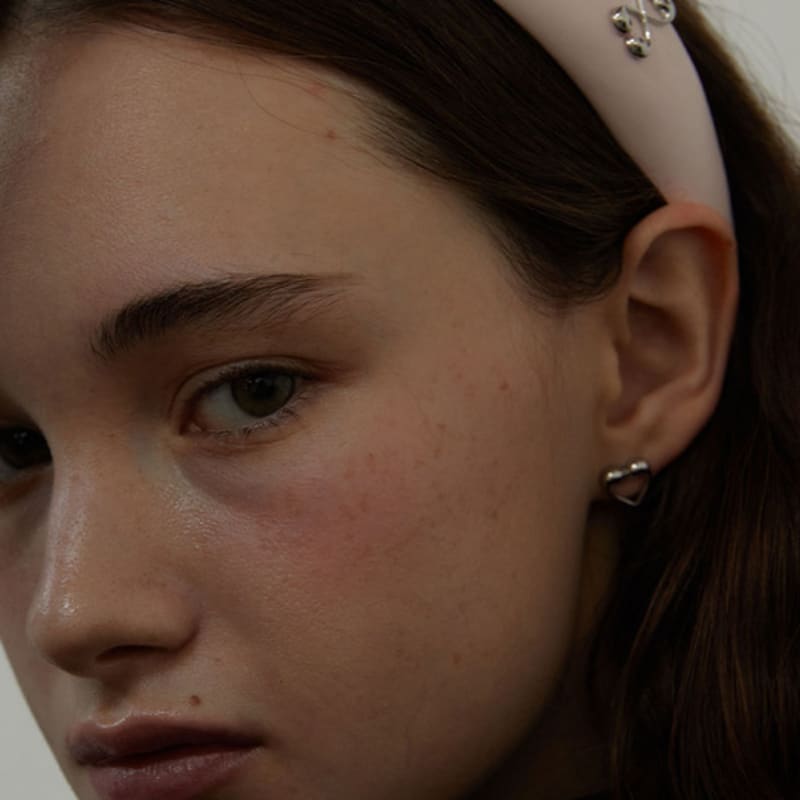 LOVE ME MONSTER Mont Padding Leather Headband L (L243MHA010)