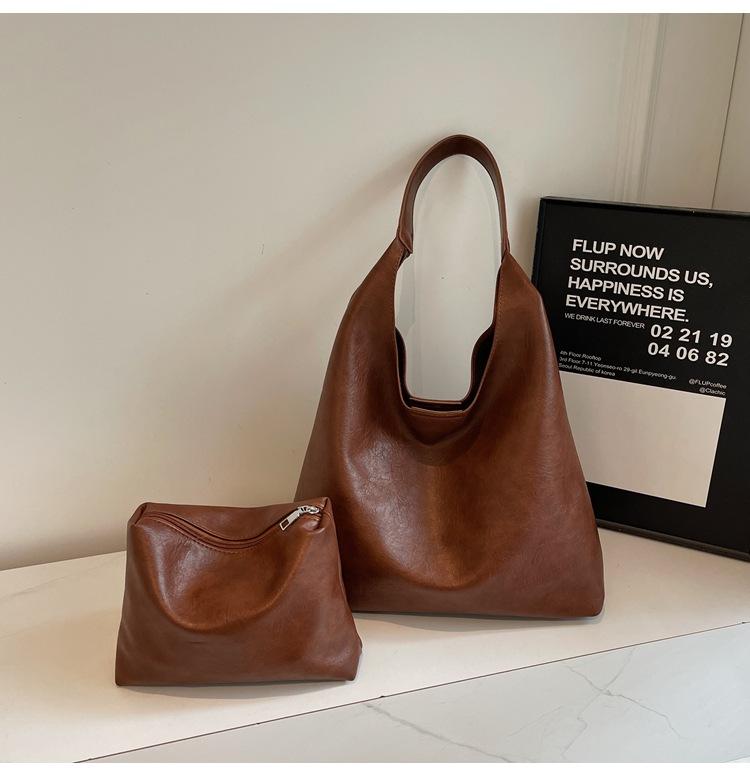 

Сумка-тоут через плечо 2025 Новые сумки большой вместимости в ретро-колледж-стиле 40*35*12 коричневый