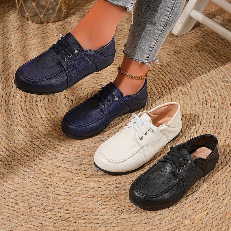 Spring New Outdoor Flat Slip-On Casual Shoes – Large-Size Comfortable Women's Footwear