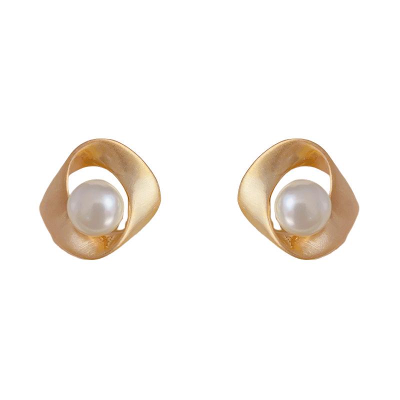 Cross-border Geometric Metal-Brushed Pearl Earrings - Simple Cold Style