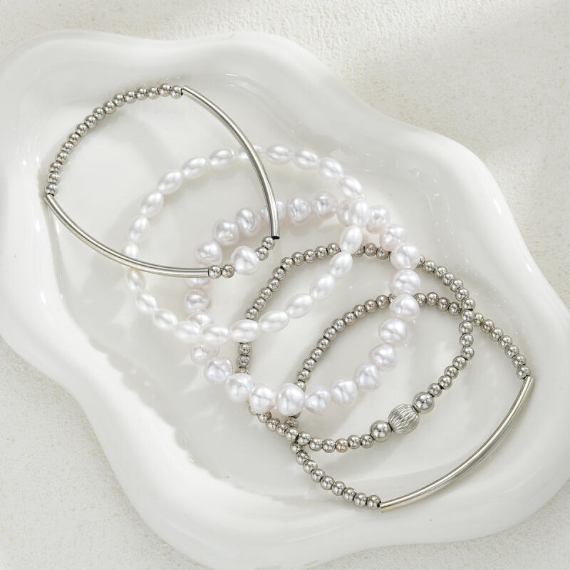 5Pcs/Set Exquisit Imitation Pearls Round CCB Bracelets for Women Ladies Bohemian Vacation Style Bracelets Sets Jewelry Gifts