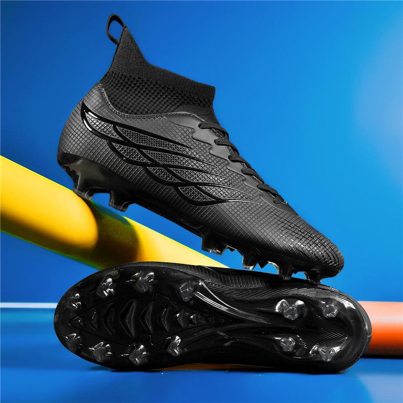 New Football Shoes High Top Spikes Broken Nails Training Shoes Football
