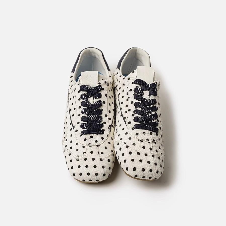 Retro polka dot flat-bottomed ballet training shoes for women's 2025 new fashion versatile, comfortable and light casual Forrest Gump shoes