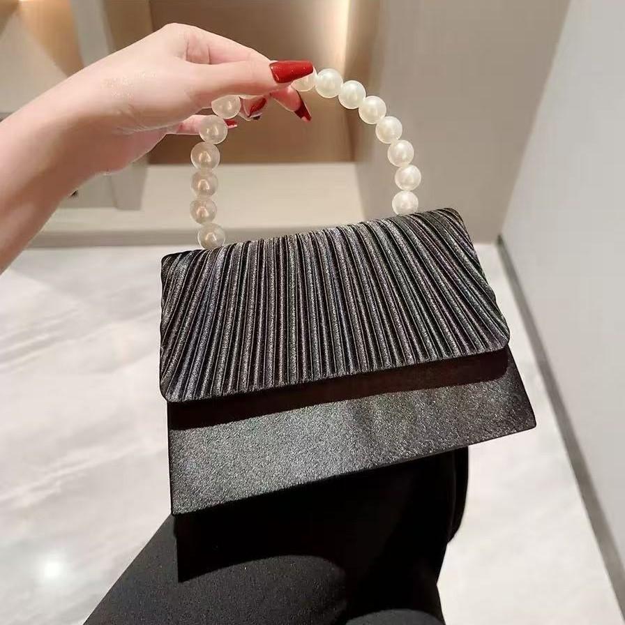 New Satin Dinner Bag Pearl String Handbag Dress Evening Bag Elegant Pleated Flip Bag Celebrity Small Square Bag