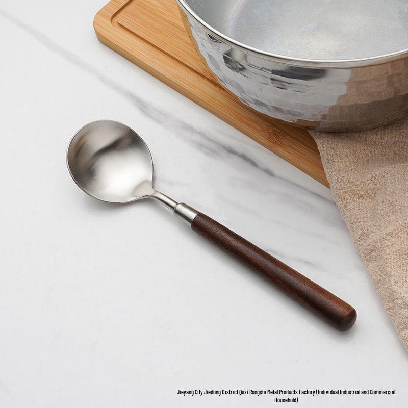 304 Stainless Steel Western Cutlery Set with Walnut Handles: Knife, Fork, Spoon, Cake Server, Bread Knife, Soup Spoon, Serving Spoon.