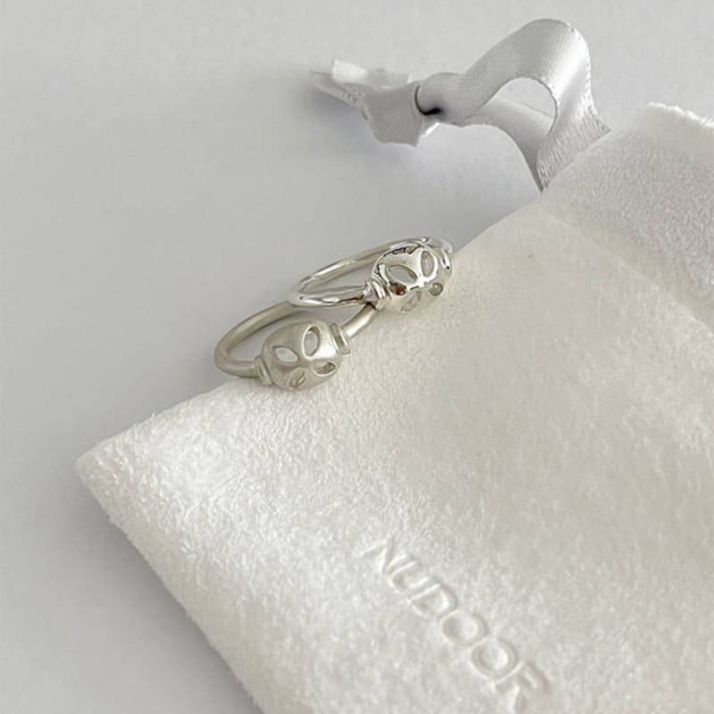 NUDOOR Smocking Ball Ring