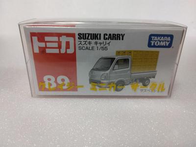 Takara Tomy Tomica No. 89 Suzuki Carry Minicar, escala 155, com estojo transparente