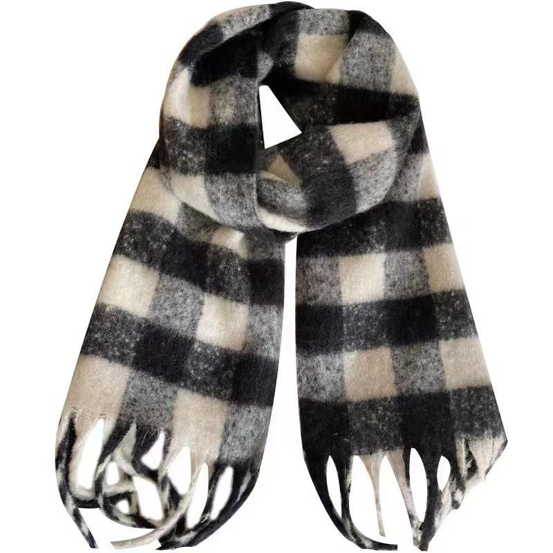 Xinxinzi black and white plaid imitation cashmere scarf autumn and winter atmosphere new ins style versatile plaid scarf