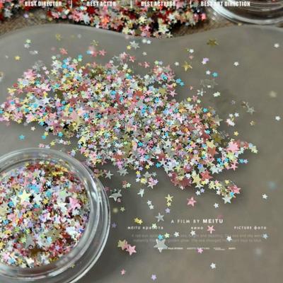 Decoração de unhas – Diamantes falsos e decorações para unhas