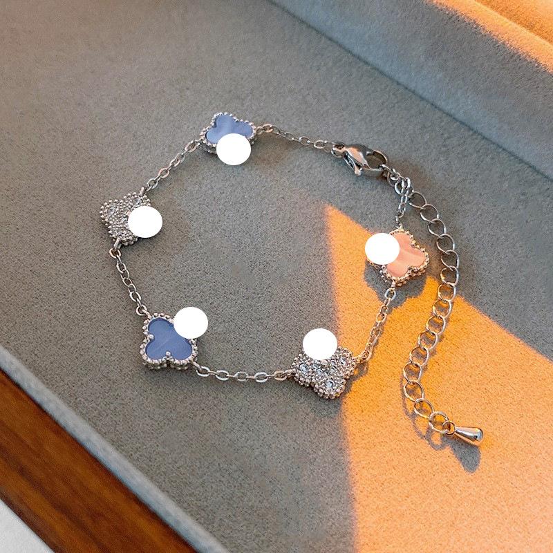 Zircon Flower Round Bracelet: High-End Light Luxury Fashion, Retro Versatile Women's Jewelry