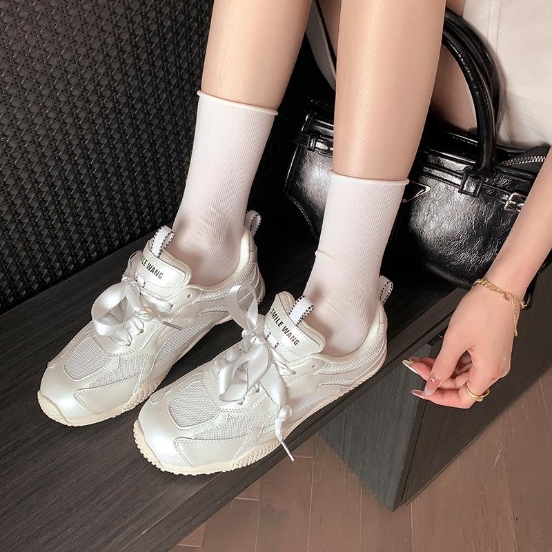 Su Yinyin has the same style, soufflé~ waffle mesh breathable ballet silver sports and leisure shoes, women's Dexun Forrest Gump shoes.