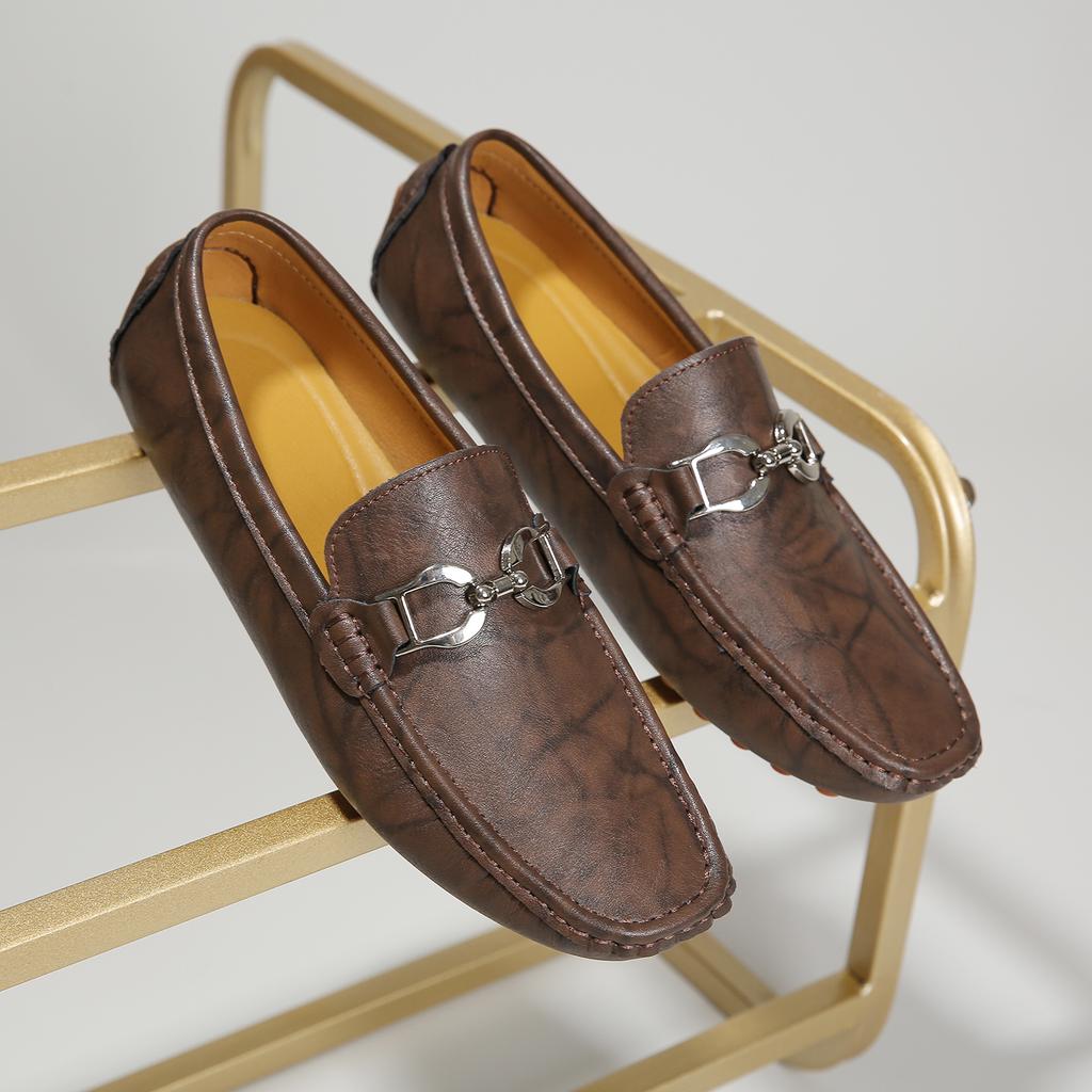 Men's Casual Leather Shoes Lightweight Loafers Moccasins Slip on Classic Male Comfortable Driving Shoe