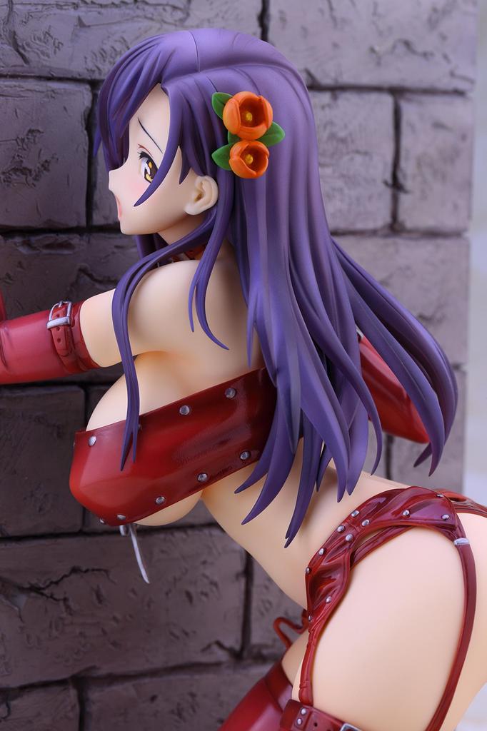 SKYTUBE Diamant a Zirkon Yukio ilustrace od Shinsuke Inue měřítko PVC malovaná dokončená figurka 1/6