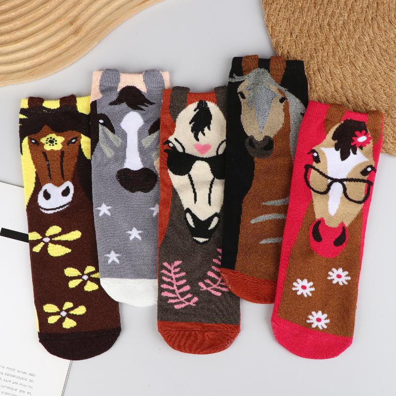 1/5 Pares Meias Longas Femininas Estampa de Desenho Animado Cavalos Animais Padrão Engraçado de Cavalo Estilo Comic Cook Meias de Rua para Skate